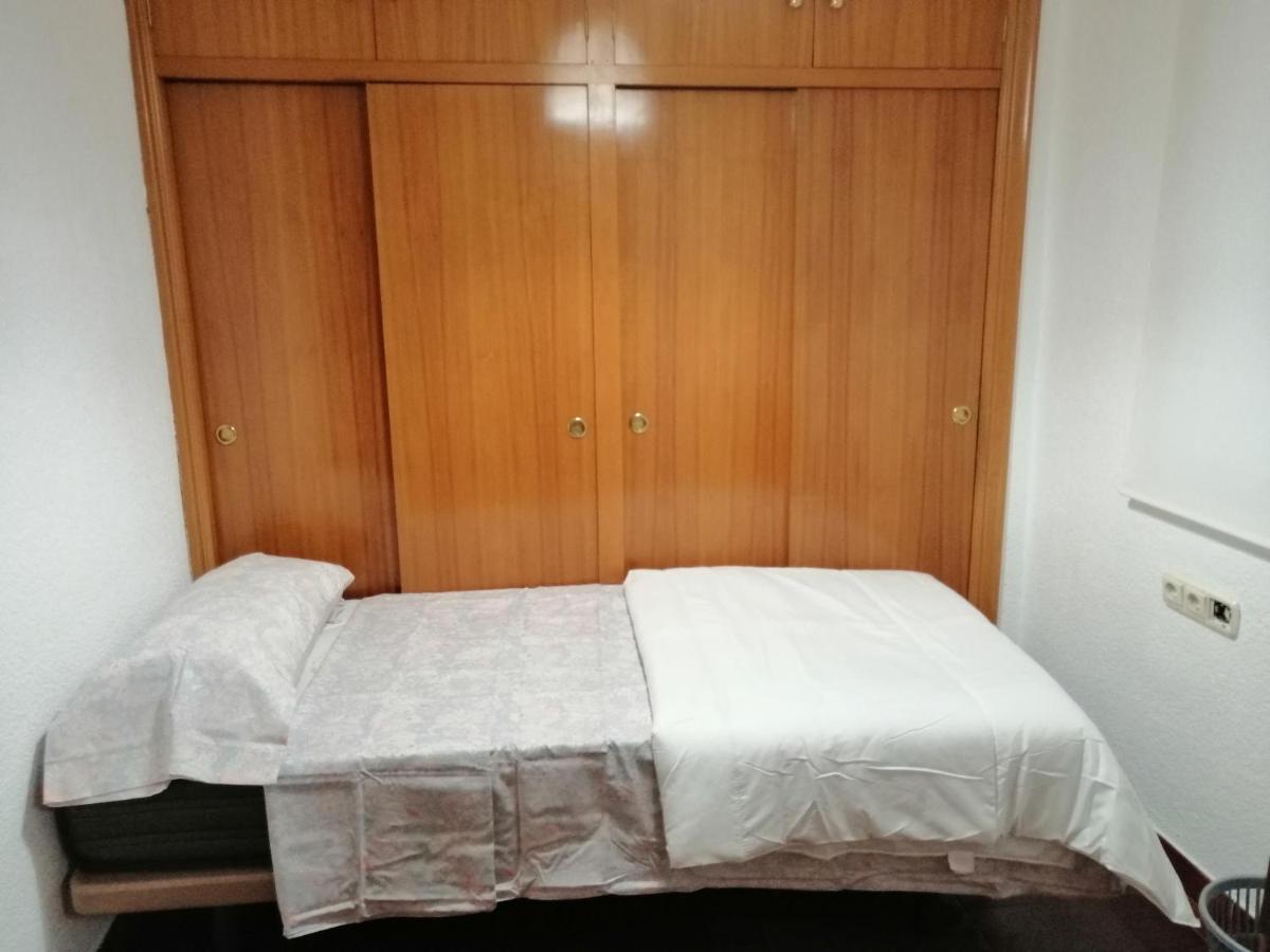 Rooms Estacion Alicante Chambre photo